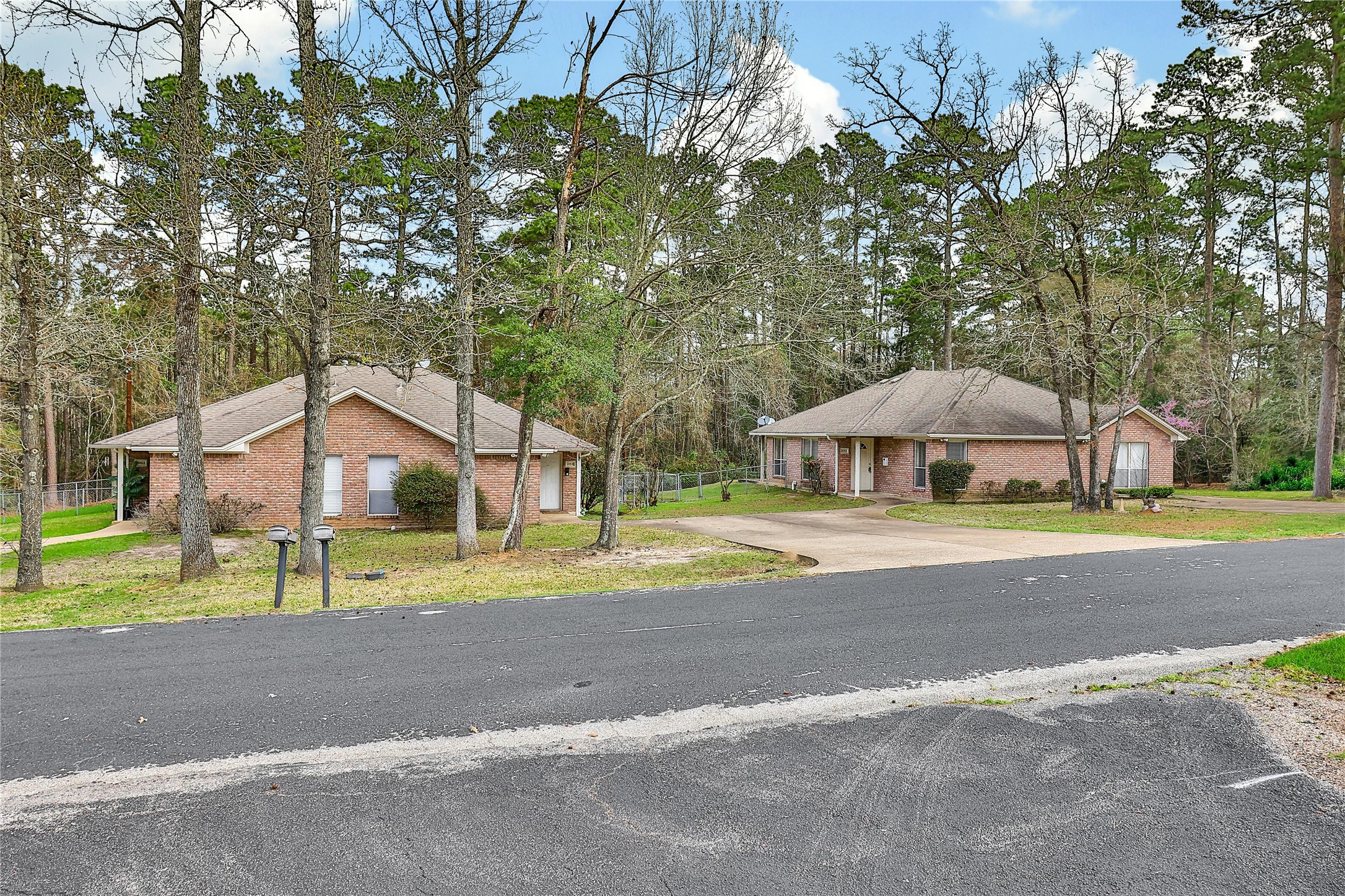 206 Graham Road Huntsville, TX 77340 - Photo 6 of 29