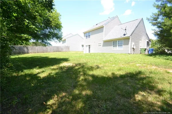 $1,750 | 1914 Sterling Hill Drive, Fuquay-Varina, NC 27526