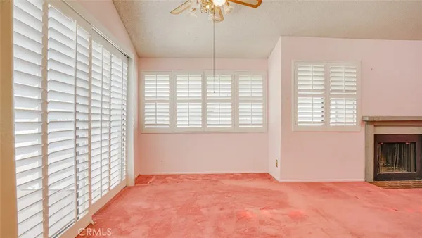 $515,000 | 10504 Sunland Boulevard, Unit 7, Sunland, CA 91040