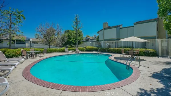 $515,000 | 10504 Sunland Boulevard, Unit 7, Sunland, CA 91040
