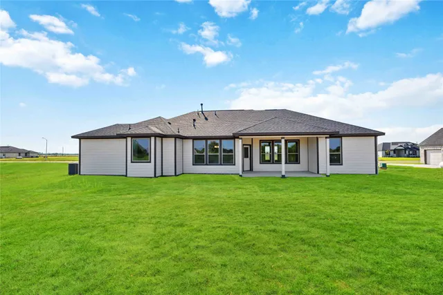 $539,209 | 6702 Pelican Lane, Beasley, TX 77417