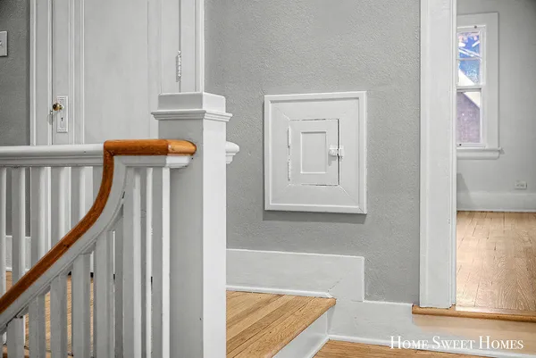 $799,000 | 842 Giddings Avenue Southeast, Grand Rapids, MI 49506