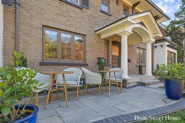 $799,000 | 842 Giddings Avenue Southeast, Grand Rapids, MI 49506