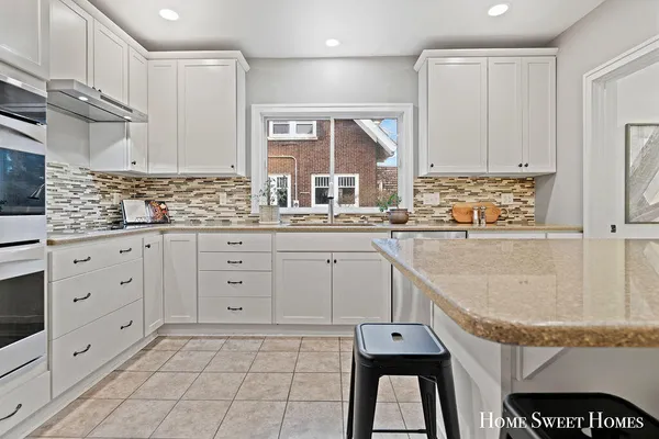 $799,000 | 842 Giddings Avenue Southeast, Grand Rapids, MI 49506