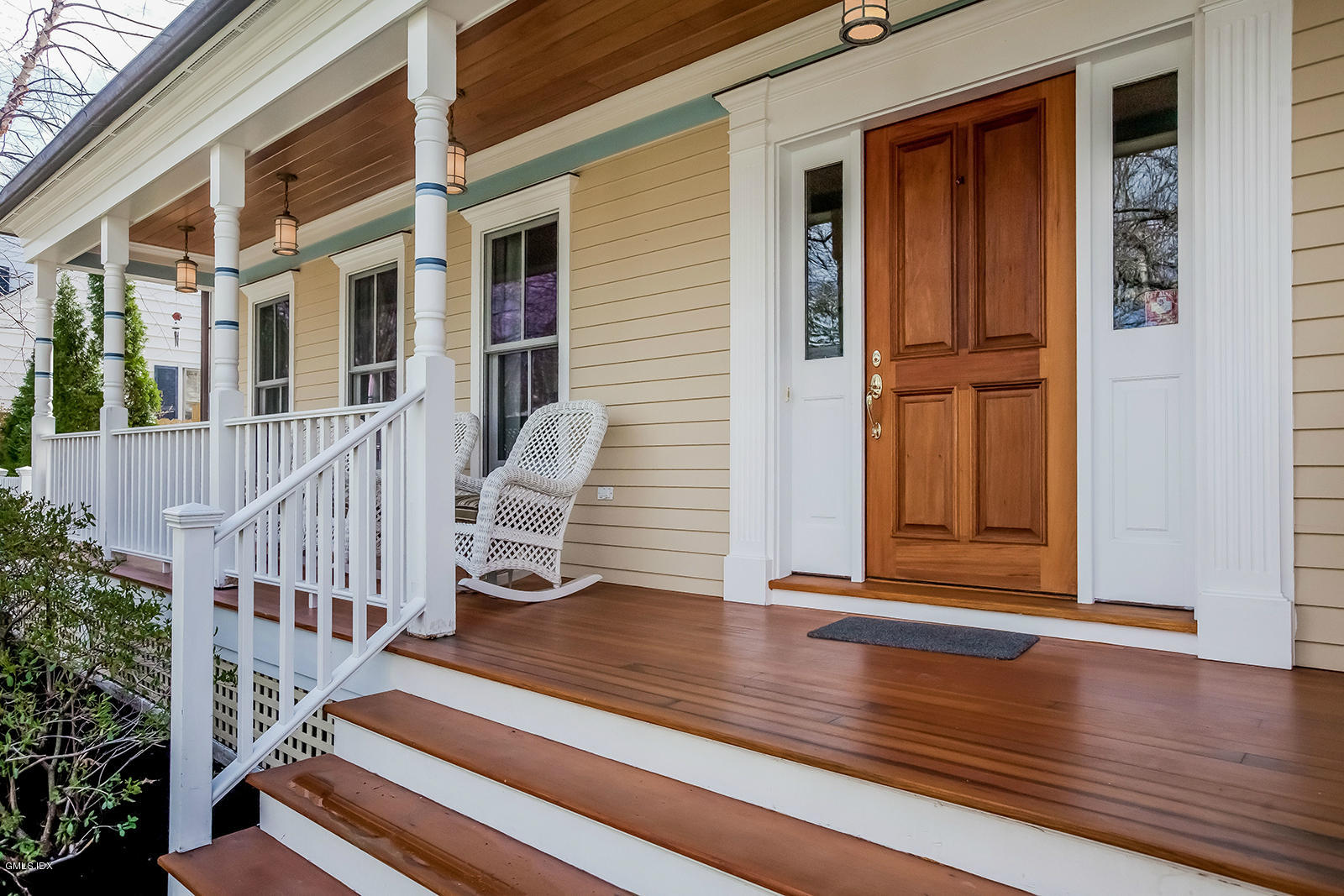 10 Palmer Terrace Riverside, CT 06878 - Photo 3 of 21 a view of an entryway with wooden floor and fence
