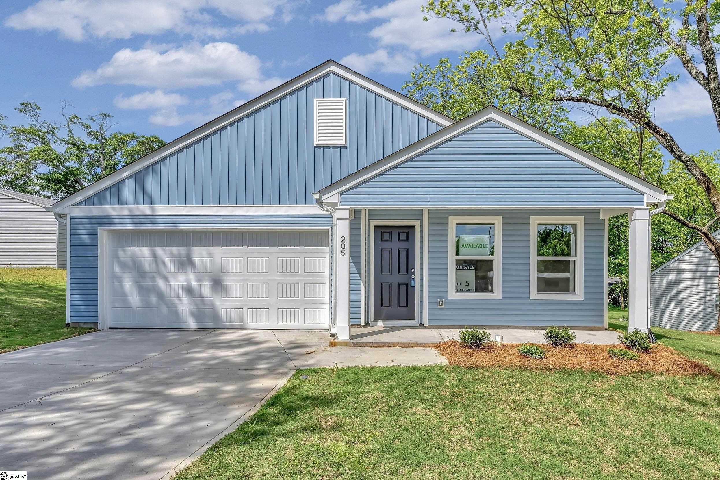 205 Lofty Ridge Road Greenville, SC 29609 - Photo 1 of 28 Gallery Image 1