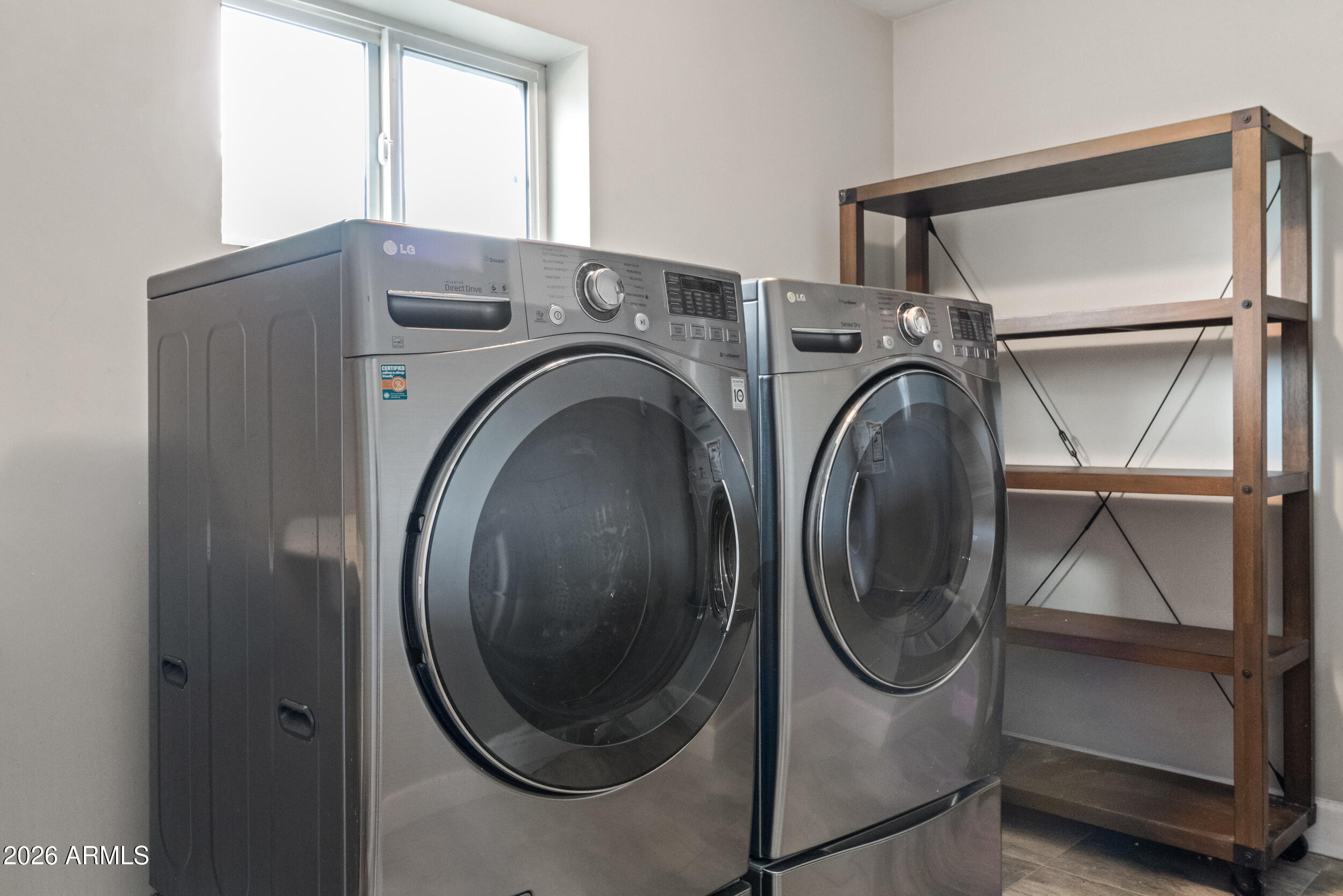 4025 East Osborn Road Phoenix, AZ 85018 - Photo 35 of 44 Laundry