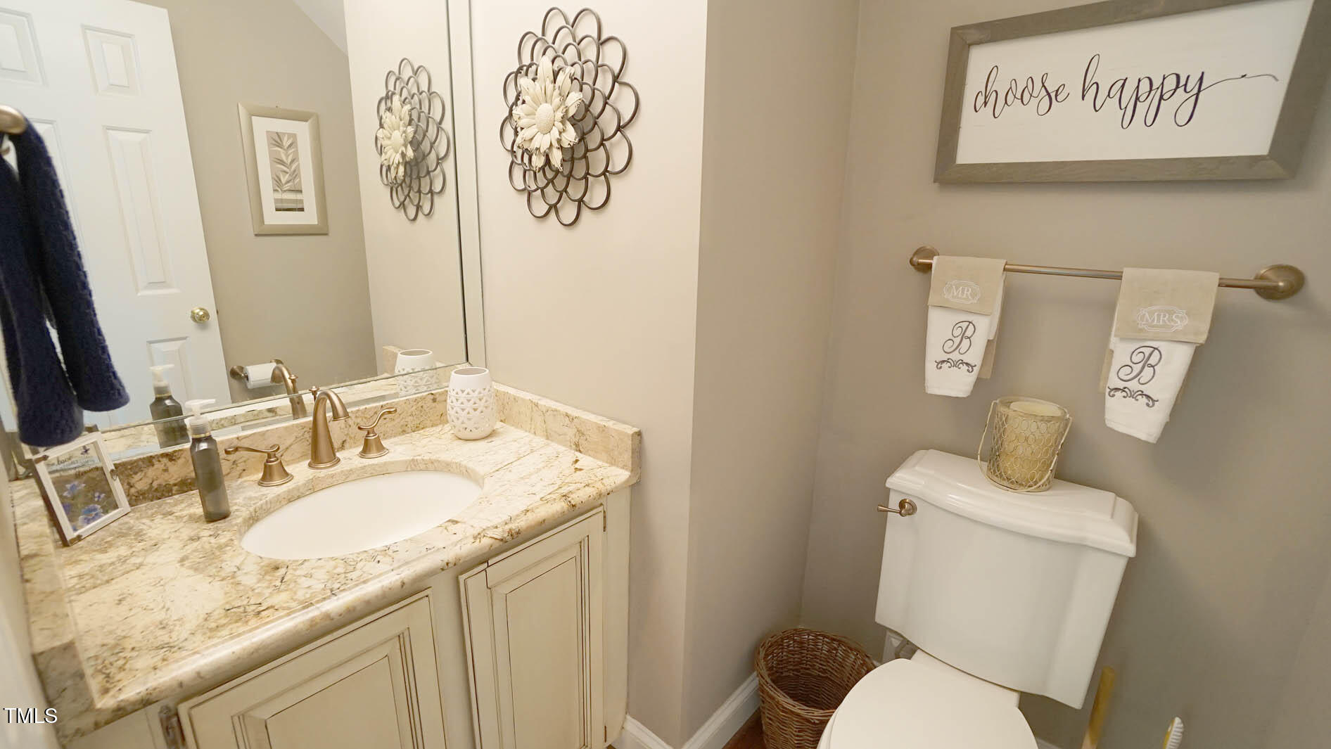 1505 Sharnbrook Court Raleigh, NC 27614 - Photo 33 of 67 Bathroom
