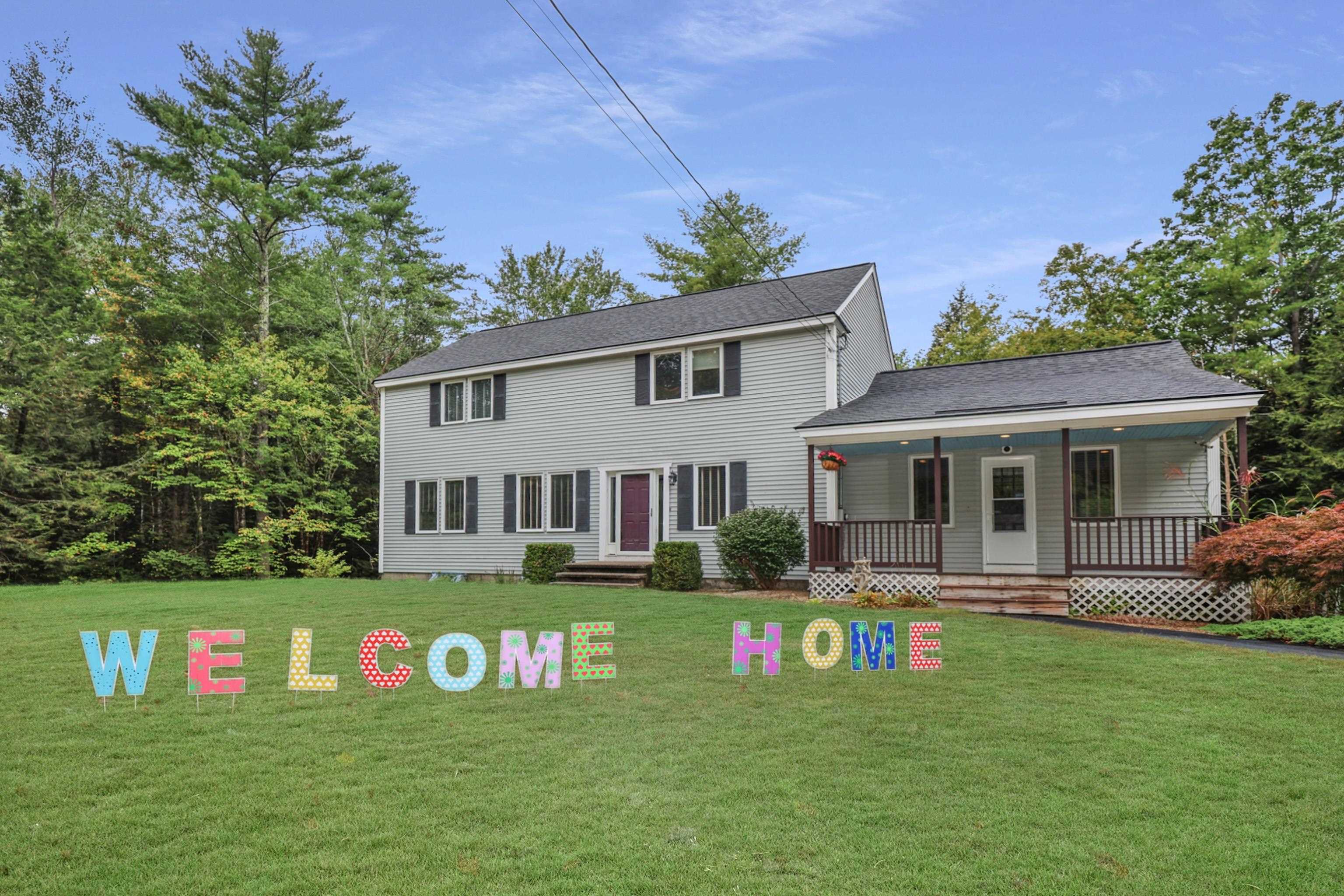 81 Meadow Fox Lane Chester, NH 03036 - Photo 2 of 33