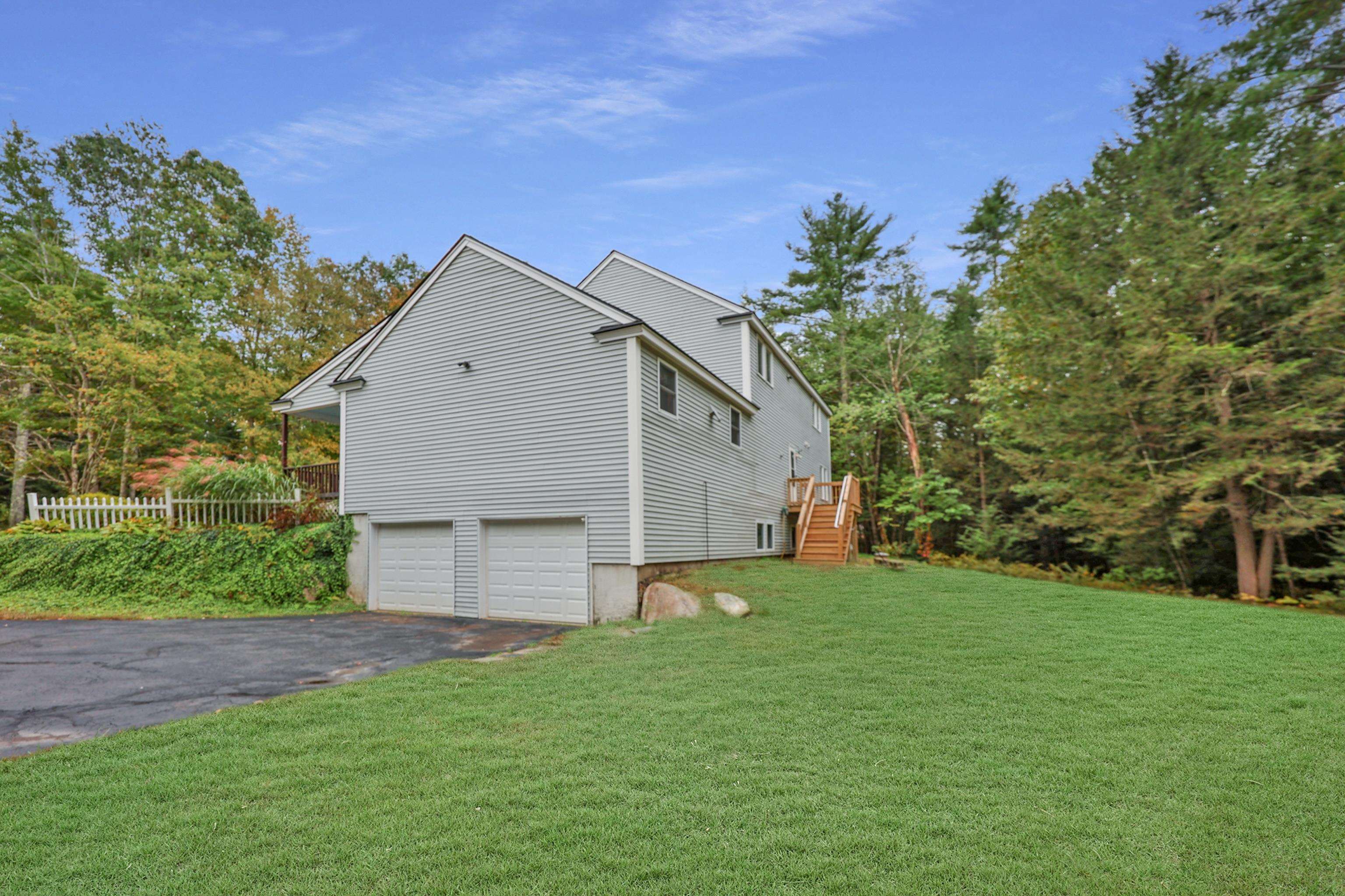 81 Meadow Fox Lane Chester, NH 03036 - Photo 24 of 33