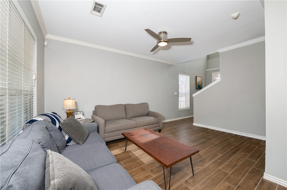 1425 West Villa Maria Road, Unit 103 Bryan, TX 77801 - Photo 4 of 30