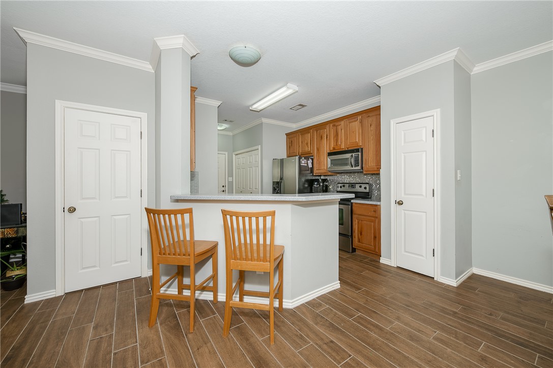 1425 West Villa Maria Road, Unit 103 Bryan, TX 77801 - Photo 7 of 30