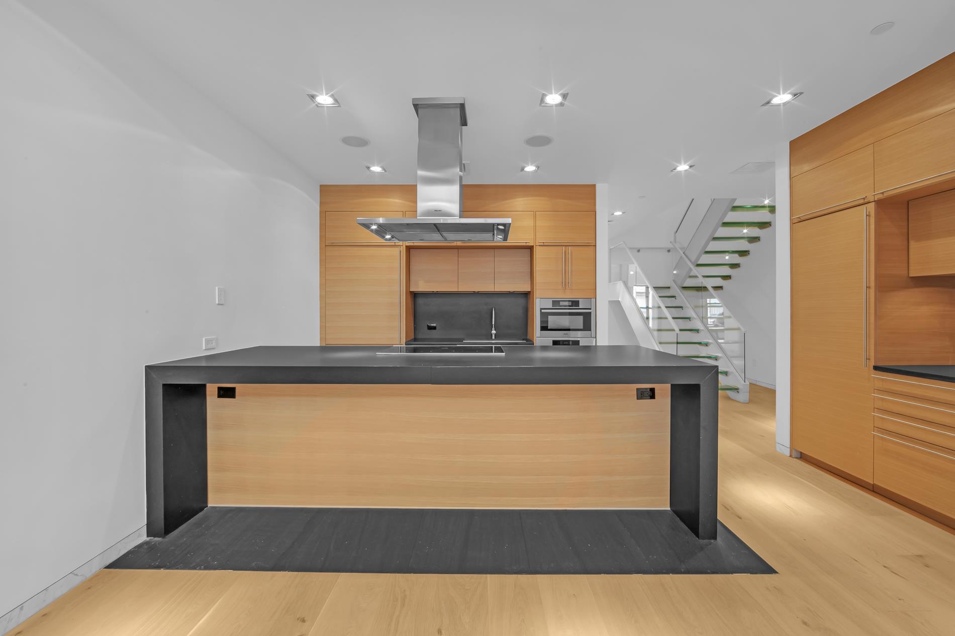 74 Warren Street, Unit PH5W Manhattan, NY 10007 - Photo 7 of 25