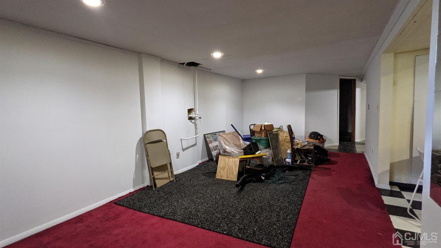9 Richard Road East Brunswick, NJ 08816 - Photo 20 of 21 Gallery Image 20