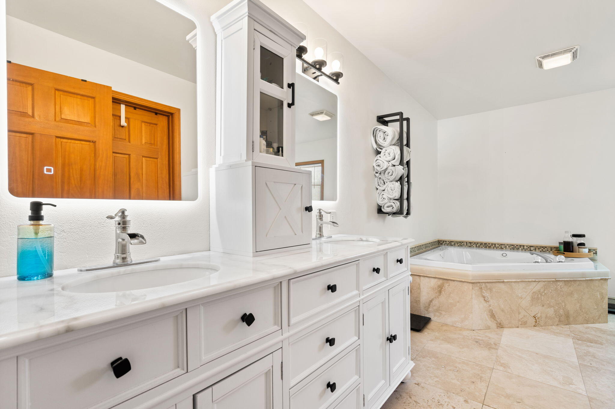 4490 North Squirrel Road Auburn Hills, MI 48326 - Photo 38 of 63 95-web-or-mls-DSC07948