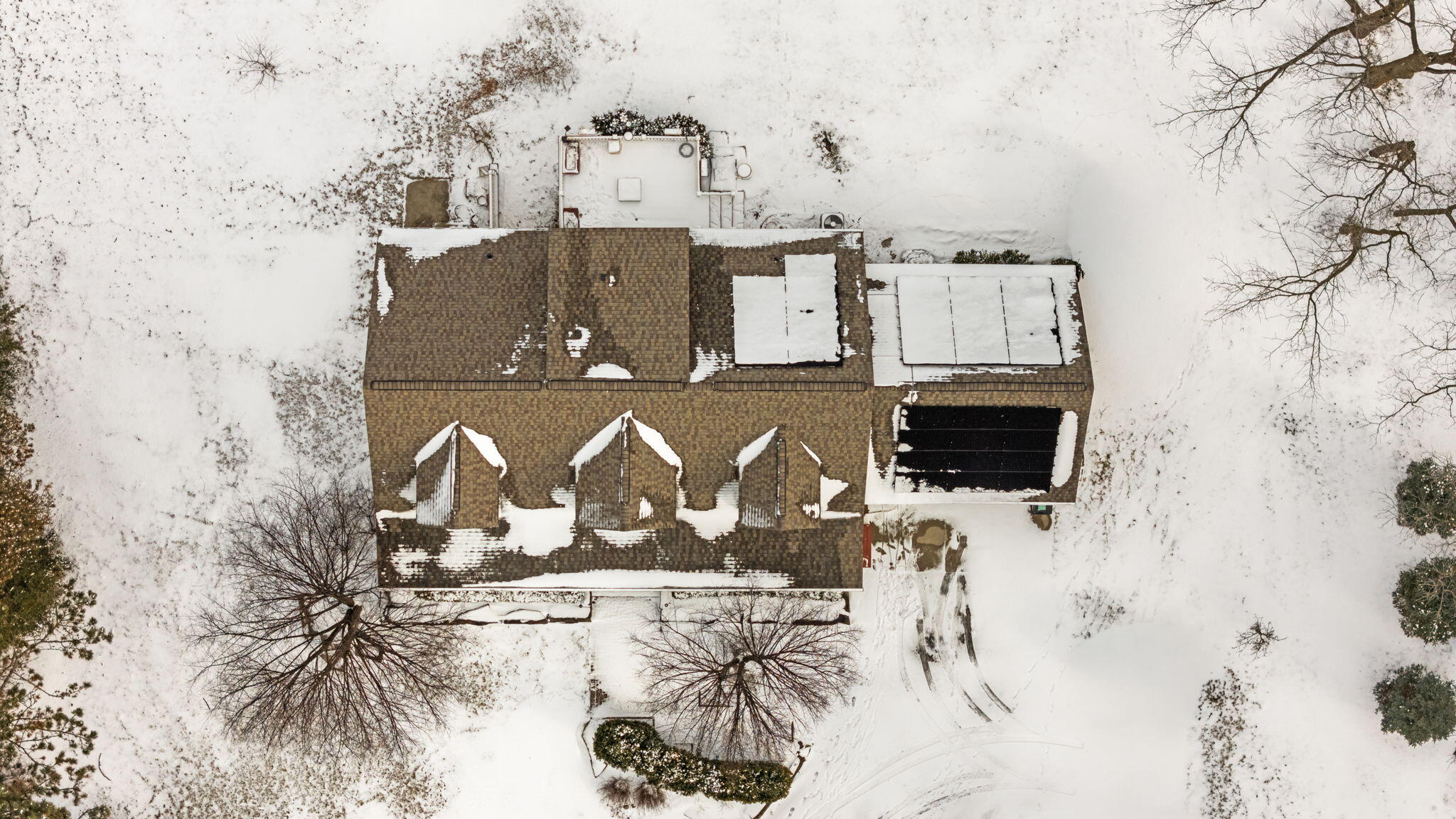 4490 North Squirrel Road Auburn Hills, MI 48326 - Photo 60 of 63 65-web-or-mls-DJI_20260223153248_0940_D