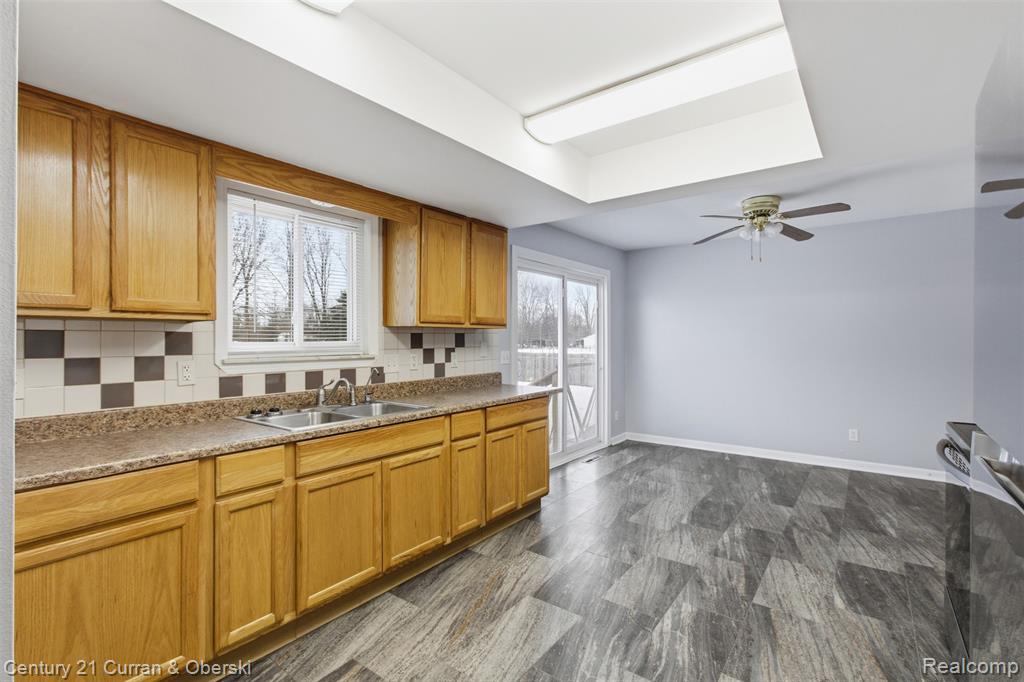 7960 Beard Road Byron, MI 48418 - Photo 9 of 23