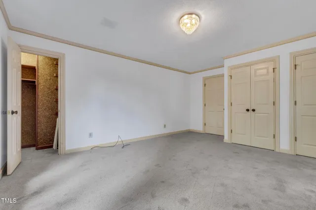 front view of house with a yard