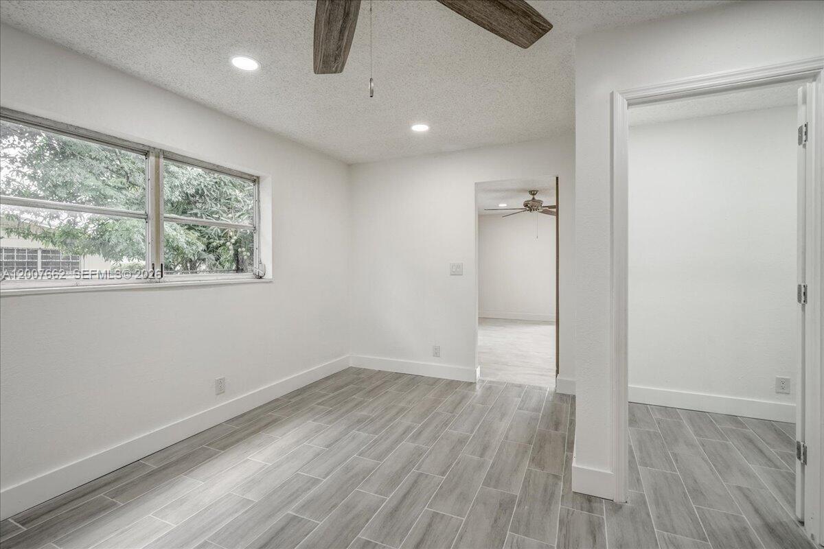 1480 West 36th Street Riviera Beach, FL 33404 - Photo 8 of 19 Photo 8