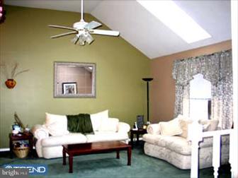 655 Cooper Road West Berlin, NJ 08091 - Photo 2 of 12 Living Room