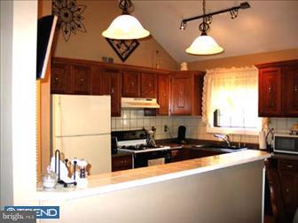 655 Cooper Road West Berlin, NJ 08091 - Photo 3 of 12 Kitchen