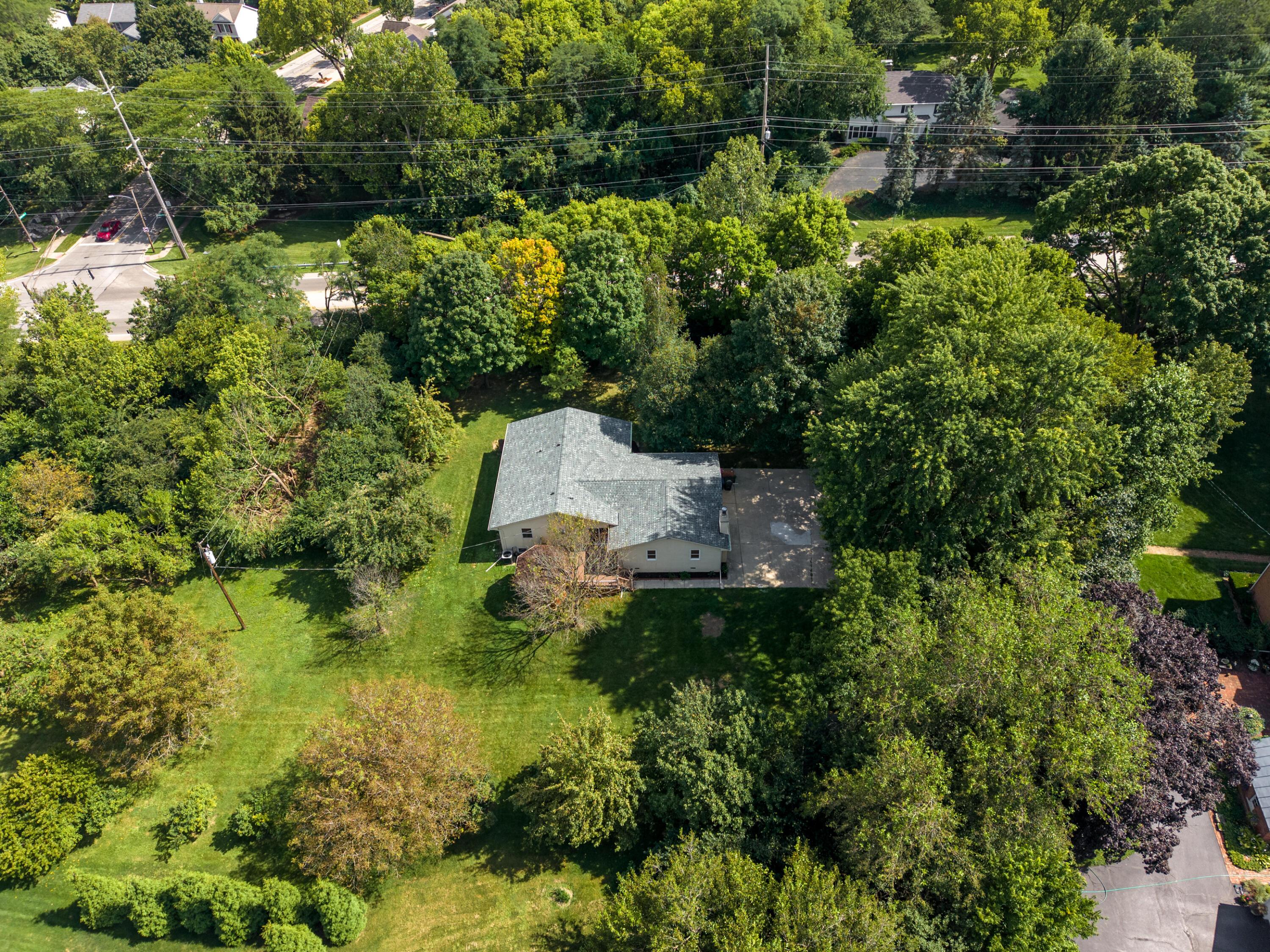4880 Hayden Run Road Columbus, OH 43016 - Photo 31 of 66 DJI_20260805160909_0056_D-HDR