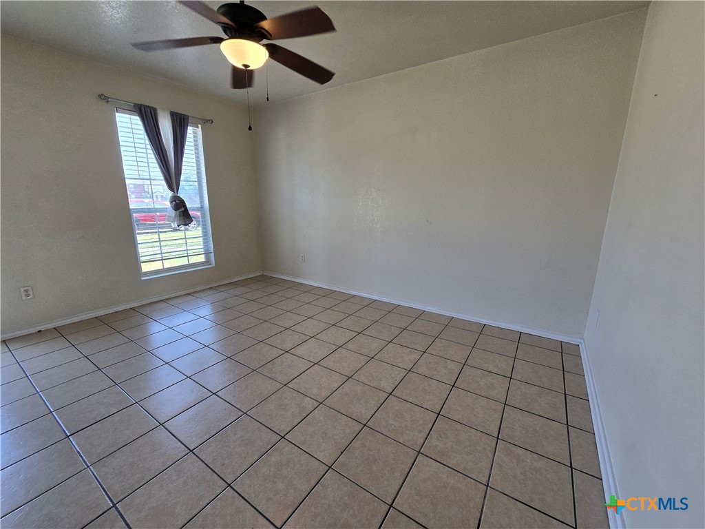 1206 Industrial Boulevard, Unit B Killeen, TX 76549 - Photo 11 of 13 a view of an empty room and window