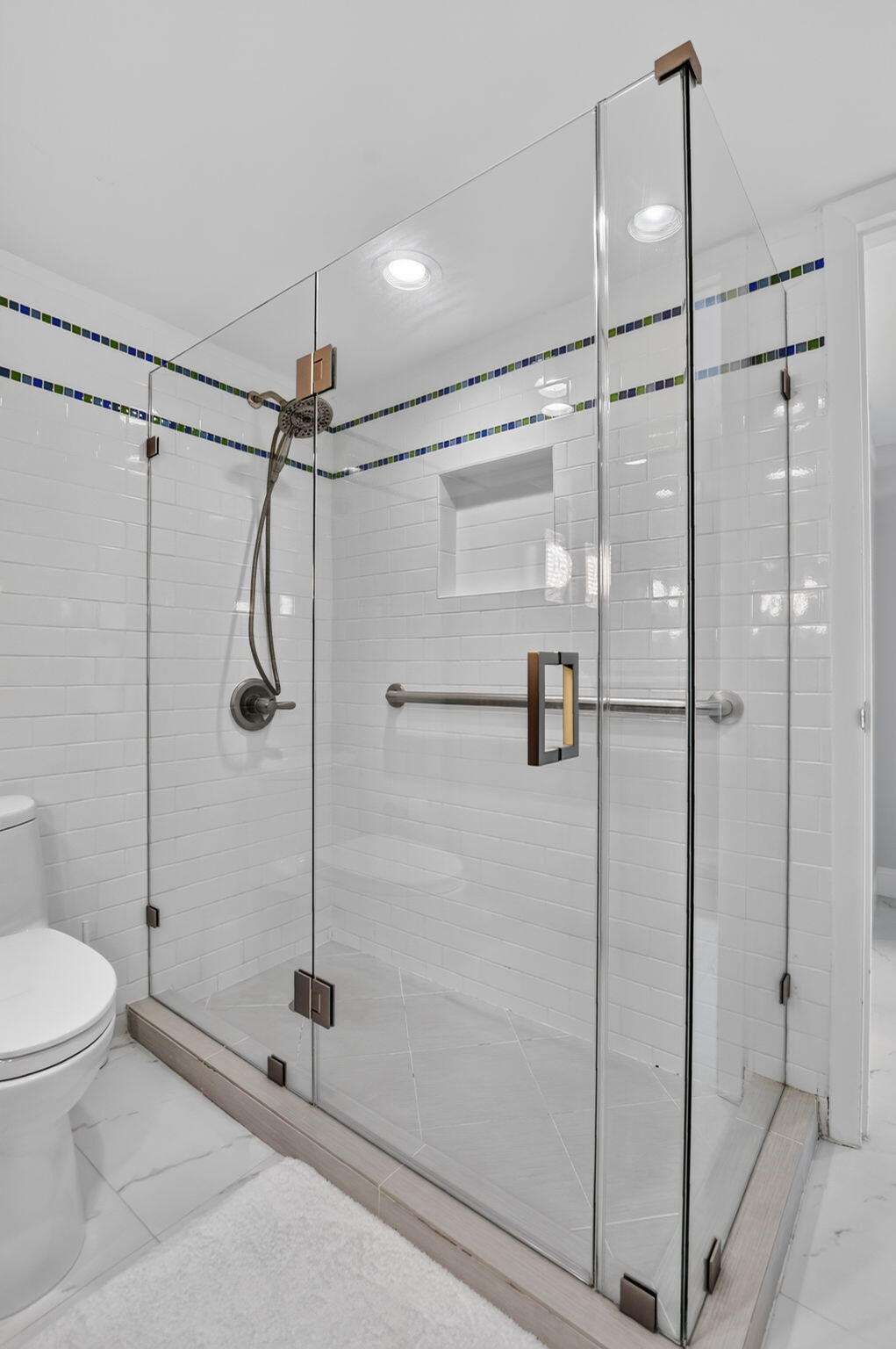 2000 South Ocean Boulevard, Unit 16B Boca Raton, FL 33432 - Photo 22 of 75 Primary shower