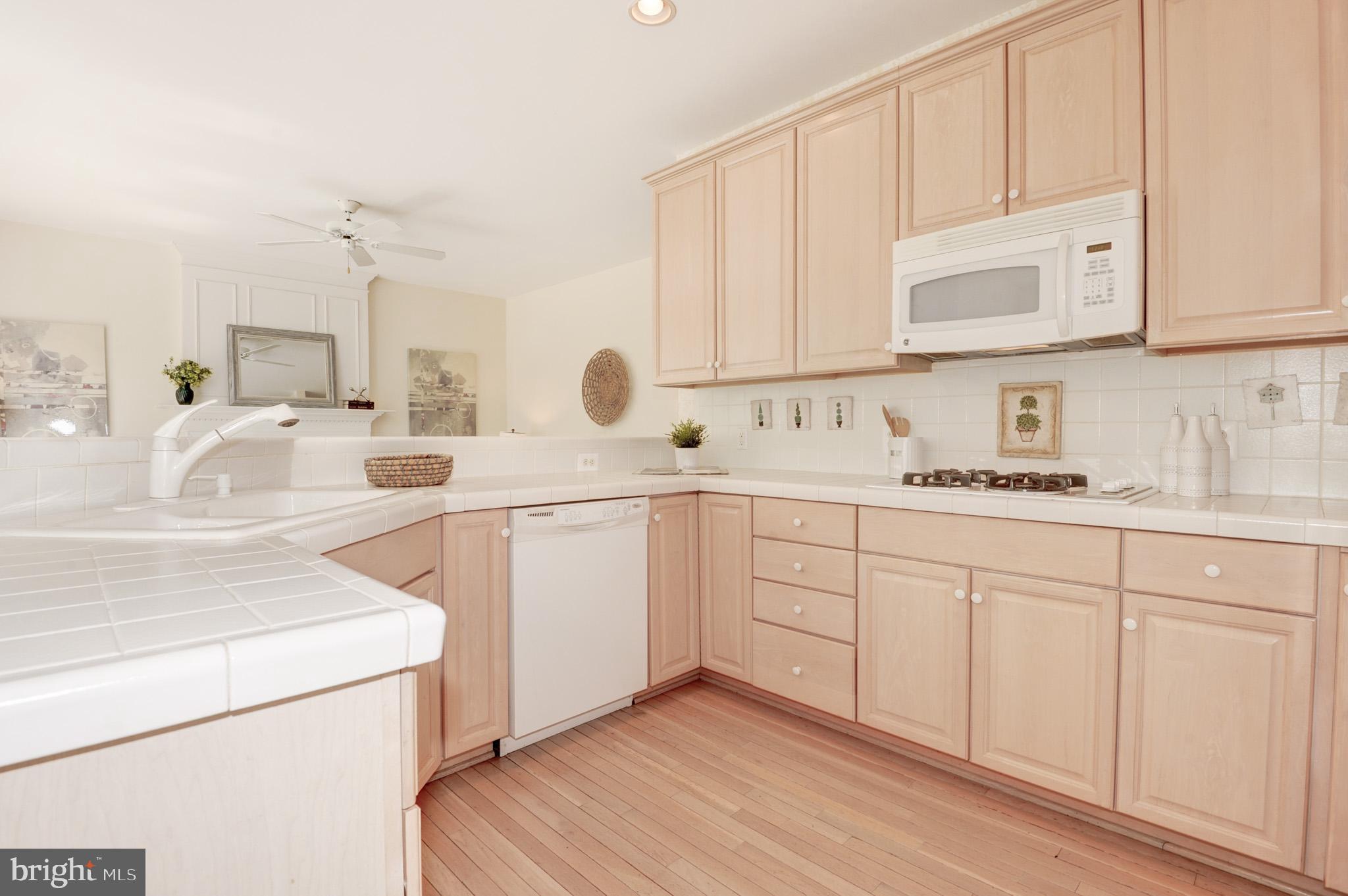 2450 Fox Trot Terrace Reston, VA 20191 - Photo 20 of 54 Gallery Image 20