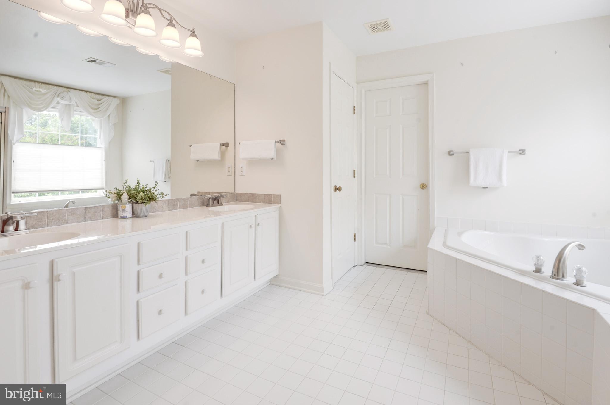 2450 Fox Trot Terrace Reston, VA 20191 - Photo 31 of 54 Gallery Image 31