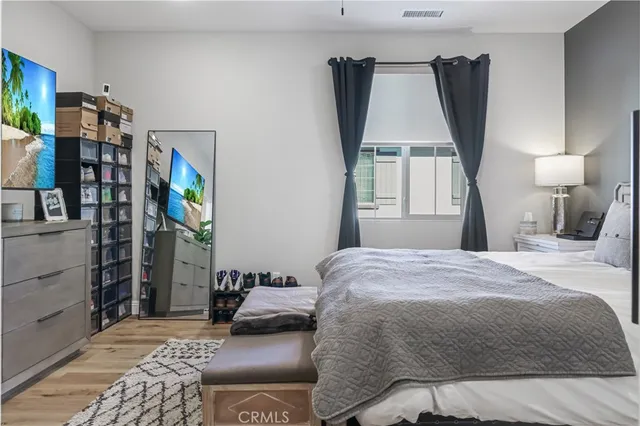 $560,000 | 5604 Altamura Way, Unit 11, Fontana, CA 92336