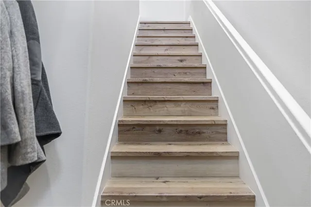 $560,000 | 5604 Altamura Way, Unit 11, Fontana, CA 92336