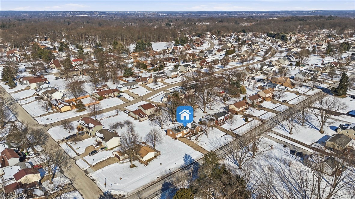 687 Lockwood Road Barberton, OH 44203 - Photo 2 of 2 Snowy aerial view with a residential view