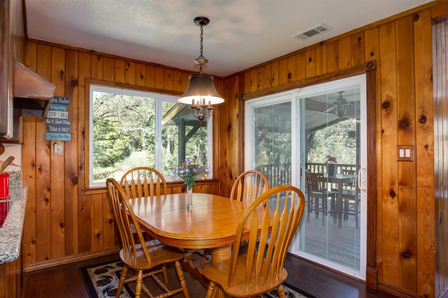 42919 Springwood Road Oakhurst, CA 93644 - Photo 12 of 29 Gallery Image 12