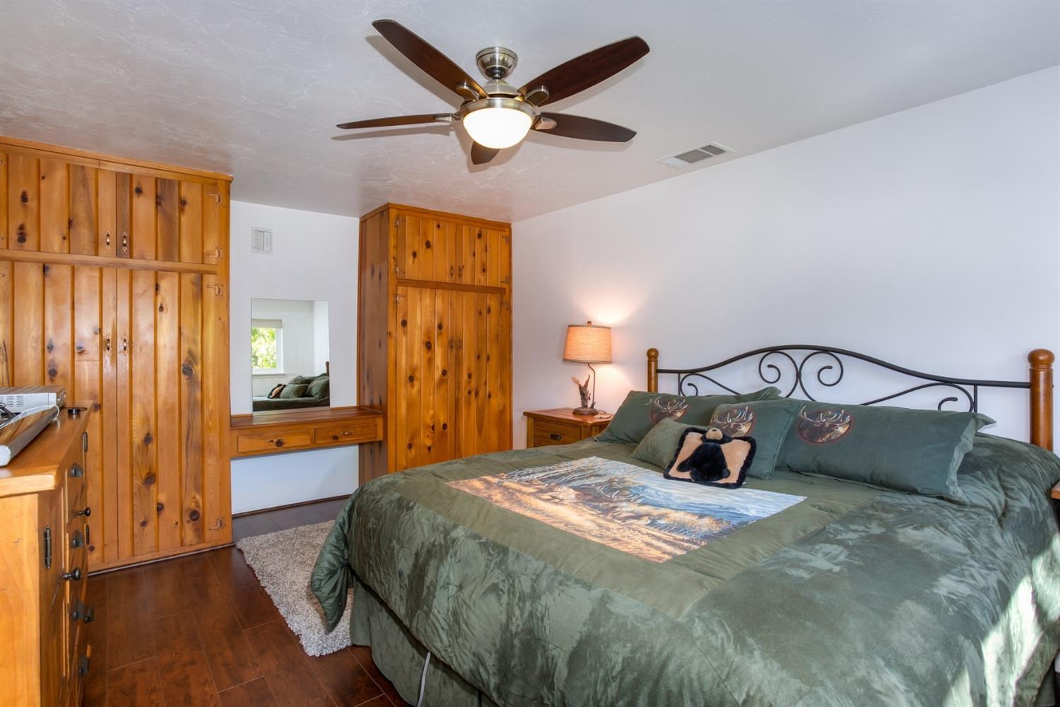 42919 Springwood Road Oakhurst, CA 93644 - Photo 15 of 29 Gallery Image 15
