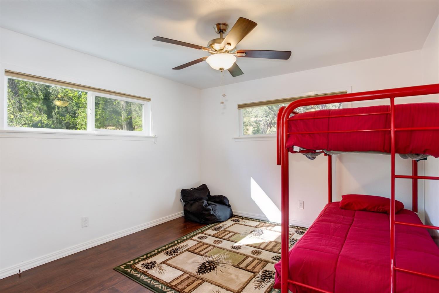 42919 Springwood Road Oakhurst, CA 93644 - Photo 17 of 29 Gallery Image 17