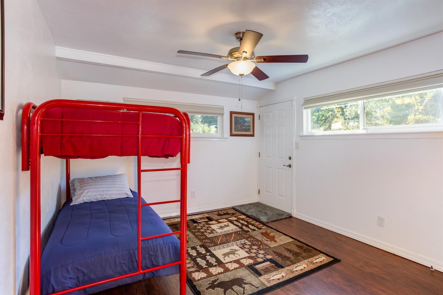 42919 Springwood Road Oakhurst, CA 93644 - Photo 19 of 29 Gallery Image 19