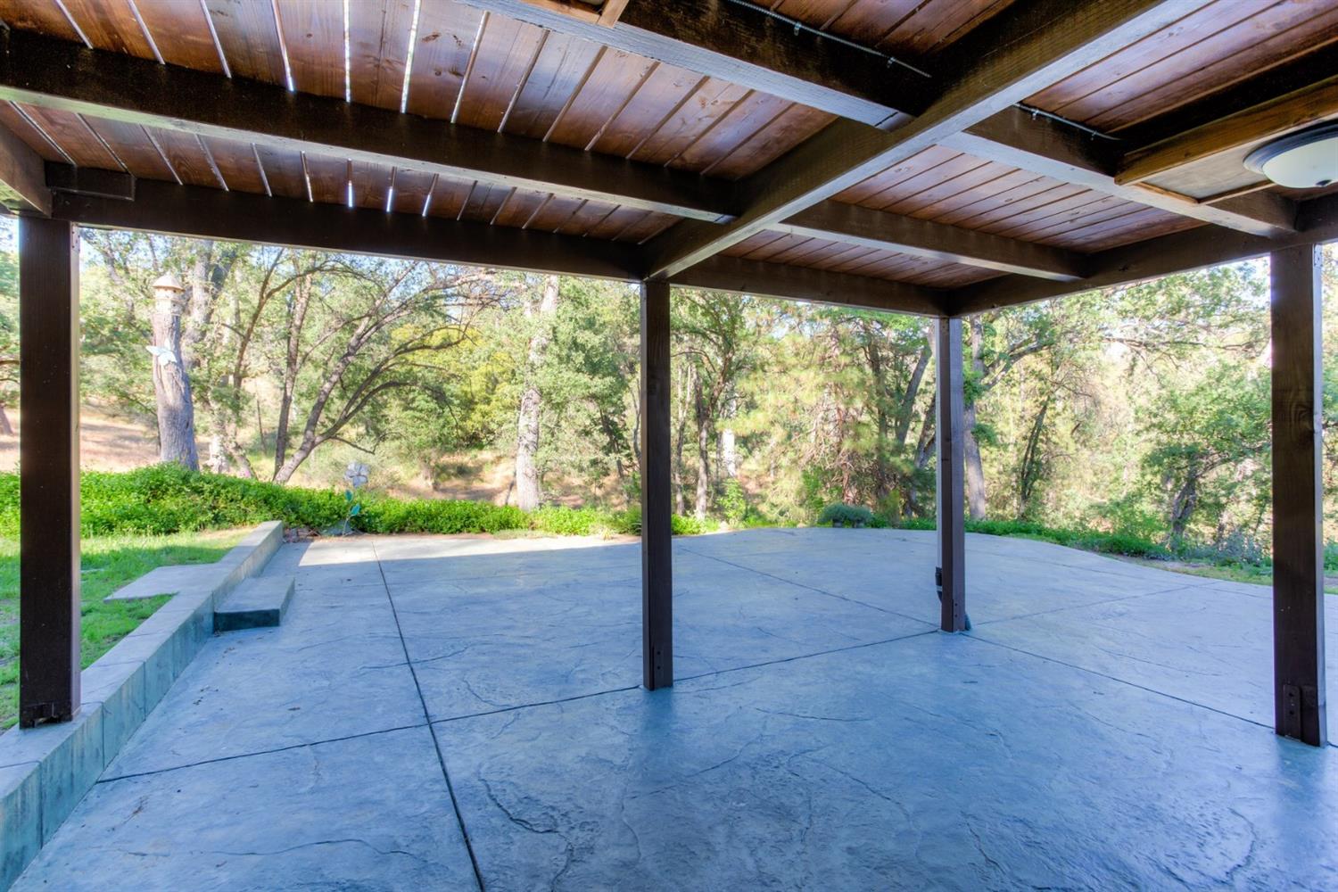 42919 Springwood Road Oakhurst, CA 93644 - Photo 26 of 29 Gallery Image 26