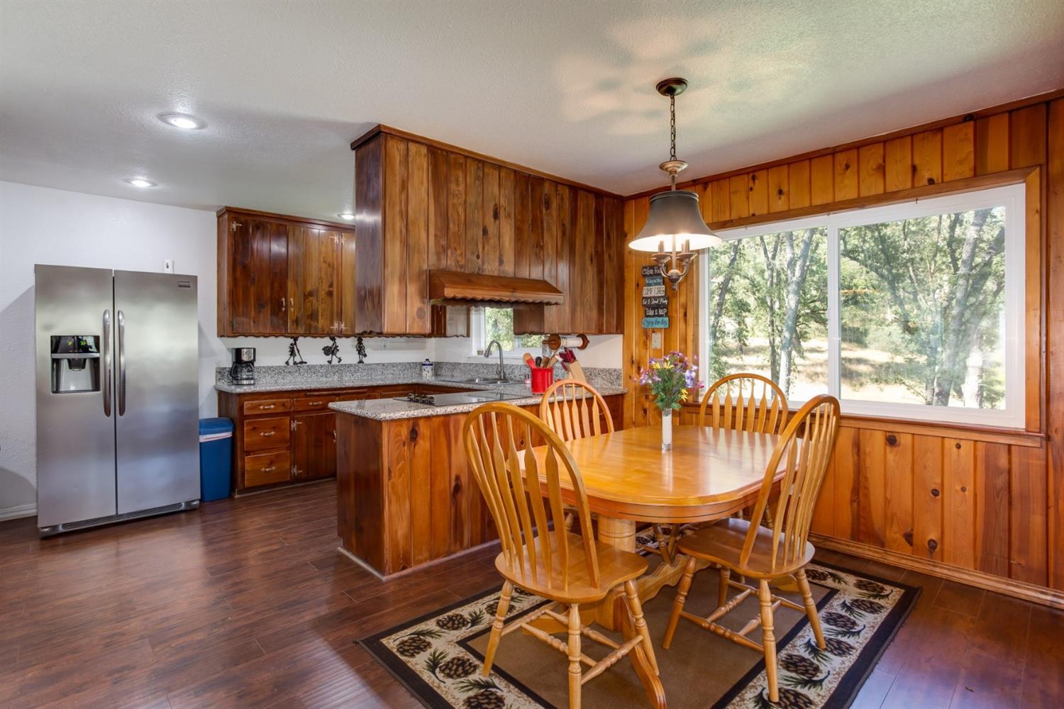 42919 Springwood Road Oakhurst, CA 93644 - Photo 10 of 29 Gallery Image 10