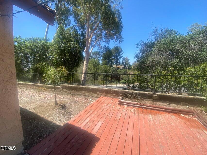 5307 Maple View Circle Camarillo, CA 93012 - Photo 7 of 7 a view of a backyard