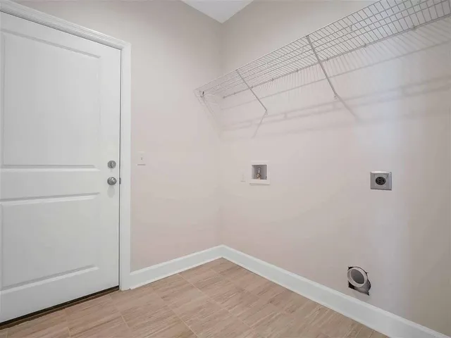 $2,400 | 4482 River Breeze Lane, Tallahassee, FL 32303