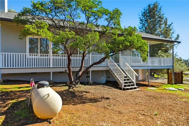 a view of outdoor space with deck