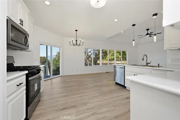 $459,000 | 19285 Ravenhill Road, Hidden Valley Lake, CA 95467