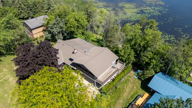 $800,000 | W1225 Floral Park Lane, Campbellsport, WI 53010
