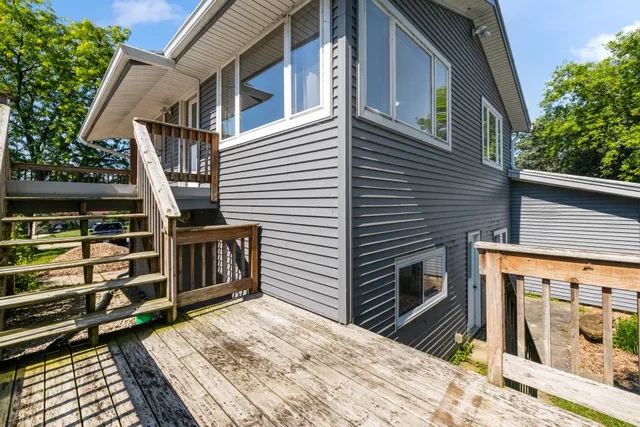 $800,000 | W1225 Floral Park Lane, Campbellsport, WI 53010