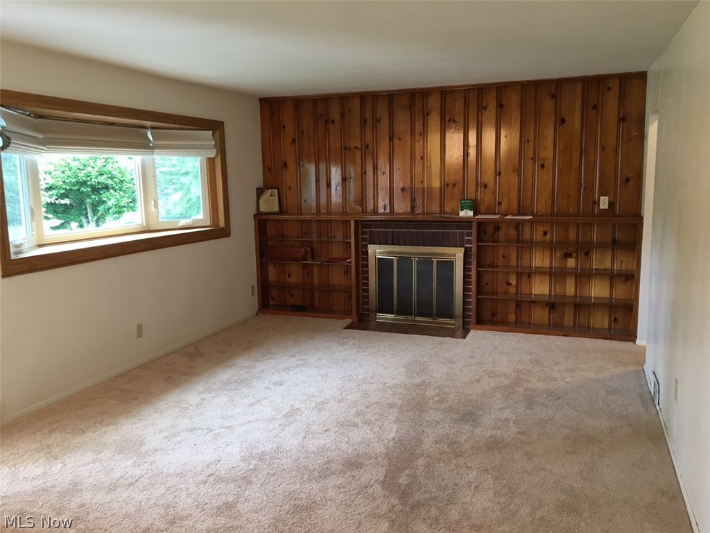 108 Fairview Road Chagrin Falls, OH 44022 - Photo 5 of 17