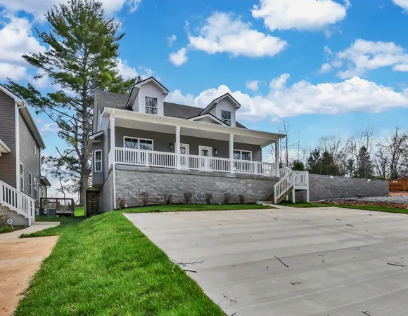 $520,000 | 58 East Fork Drive, Unit AB, Clarksville, TN 37042