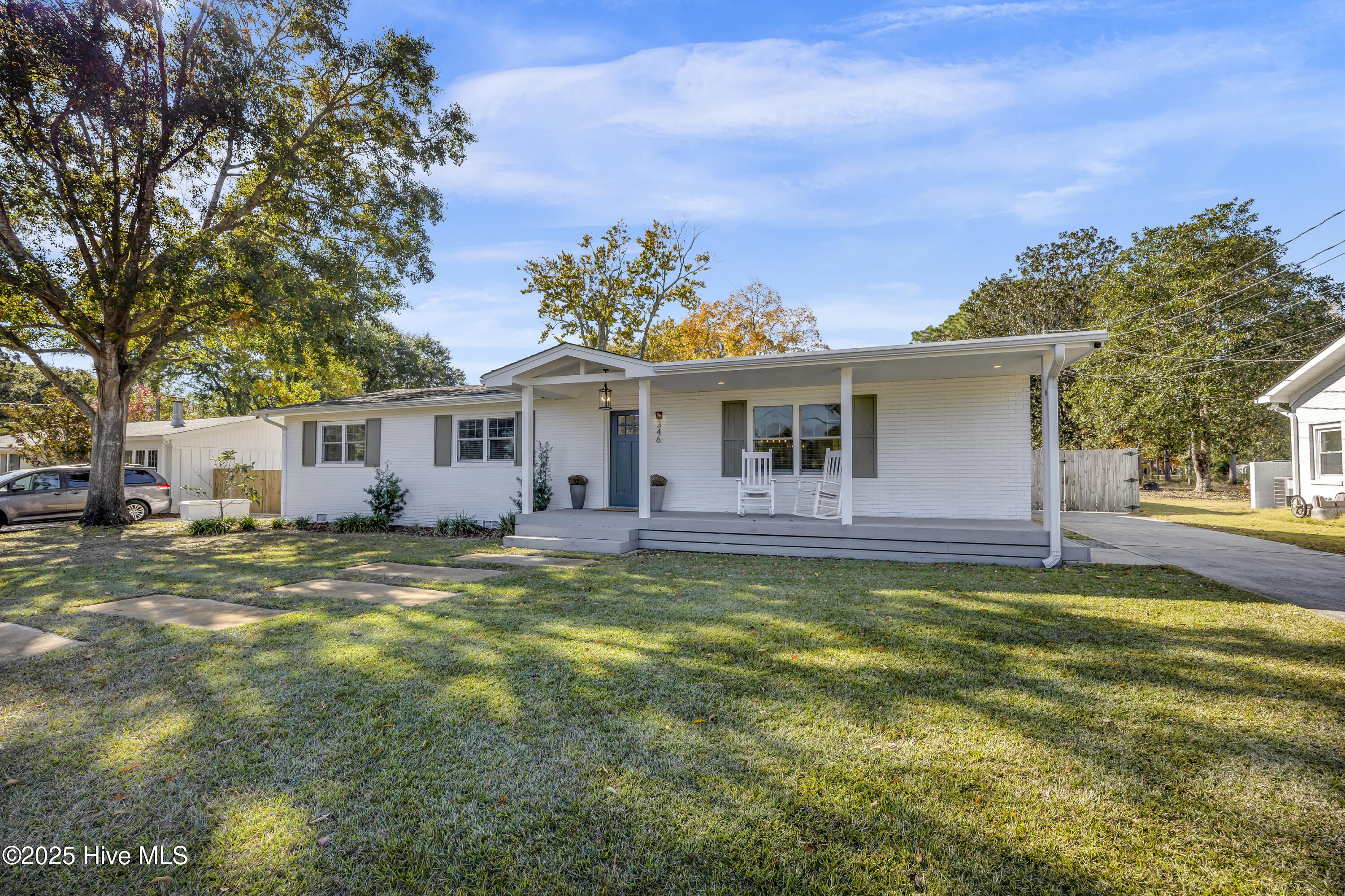 346 Green Meadows Drive Wilmington, NC 28405 - Photo 3 of 25 IMG_1484