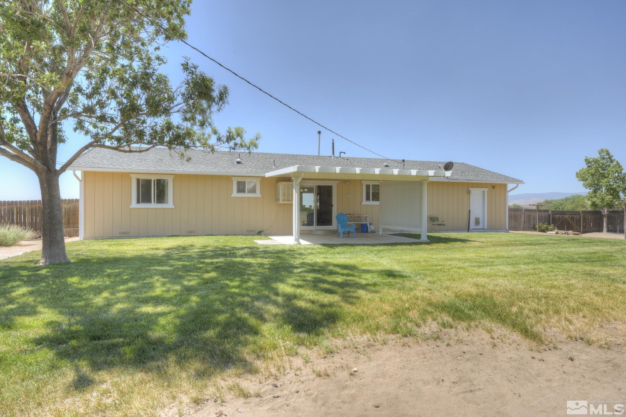 11645 Fir Drive Reno, NV 89506 - Photo 17 of 22 Photo 18
