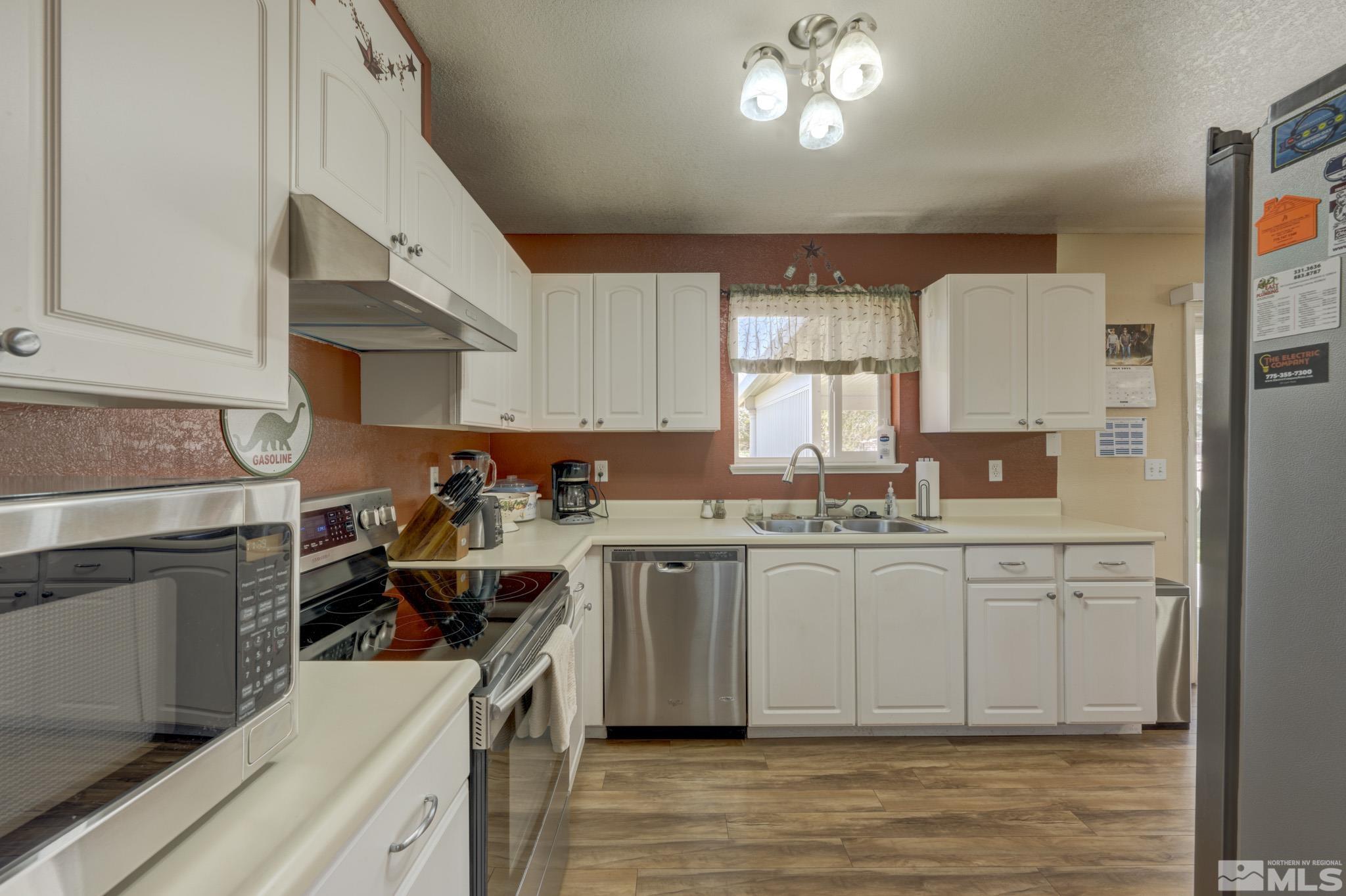 11645 Fir Drive Reno, NV 89506 - Photo 10 of 22 Photo 10